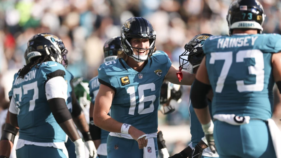 Trevor Lawrence played a historic game in win vs. Jets