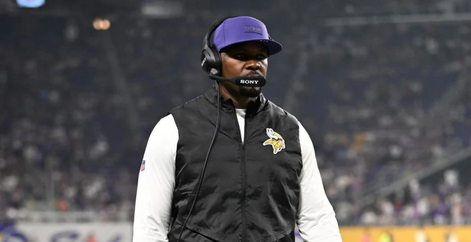 Washington Commanders Coaching Search Tracker: Brian Flores interviewing for DC today