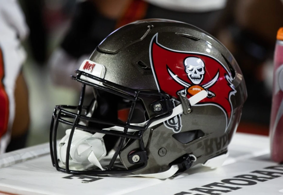 Buccaneers Interviewed Ravens Assistant ST Coordinator Anthony Levine Sr.