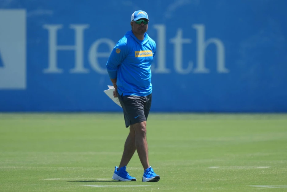 Chargers Interview Marcus Brady For OC