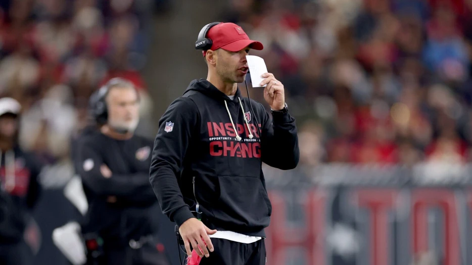 Jonathan Gannon: We are at a dip right now, but I believe in our team