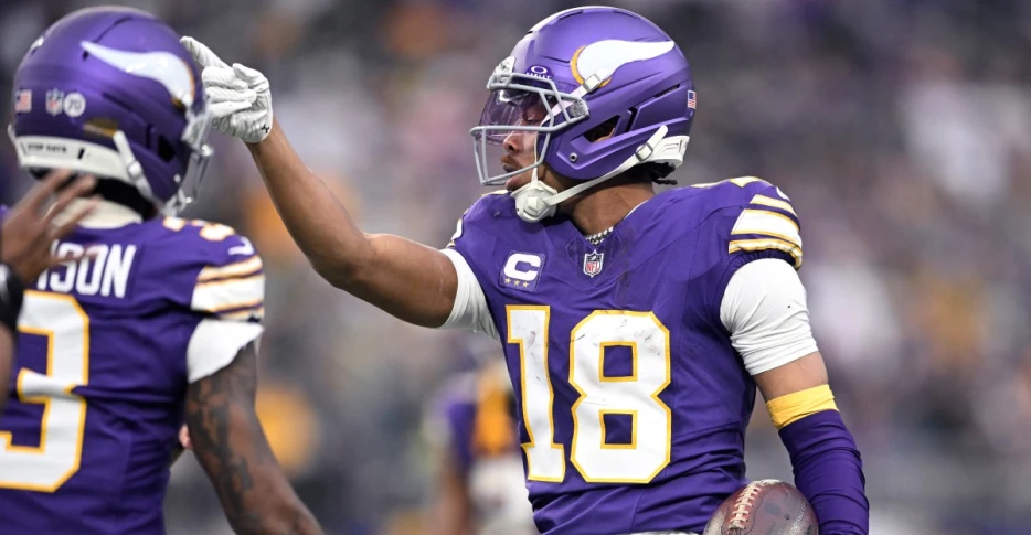 Minnesota Vikings News and Links: Giddy-up!