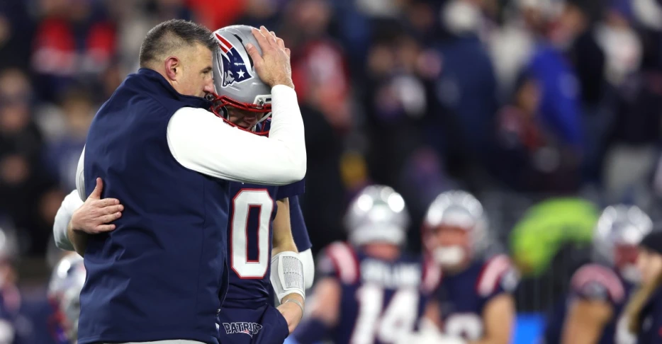 Simple Mike Vrabel question puts Patriots’ playoff opportunity into perspective