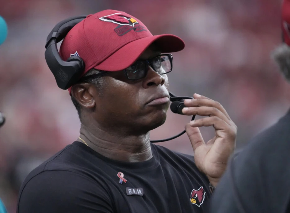 Vance Joseph ‘Strong Candidate’ For Cardinals’ HC Job?
