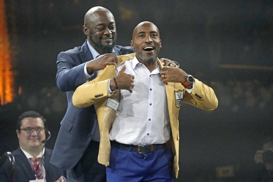 Close Friend Clears Up Mike Tomlin’s Future Coaching Plans