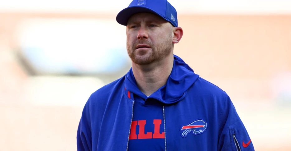 Las Vegas Raiders fans seem cautiously optimistic about current state of franchise