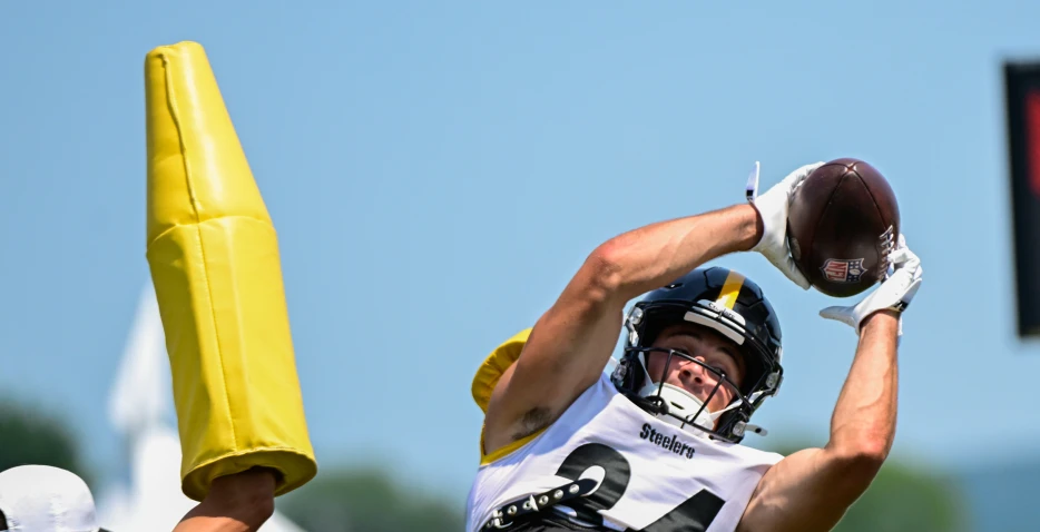 Steelers Bring Back Promising Rookie Wide Receiver