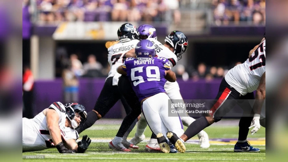 Steelers Host LB Gabriel Murphy For Visit