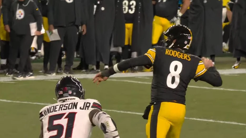 Willie Colon Has ‘Feeling’ Aaron Rodgers Returns To Steelers, Wonders If Team Will Pair QB With A.J. Brown