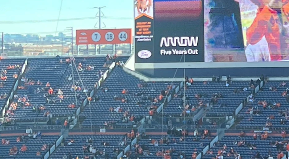Denver Broncos Did Josh Allen &amp; Hailee Steinfeld Dirty On The Jumbotron Before Playoff Game vs. Bills