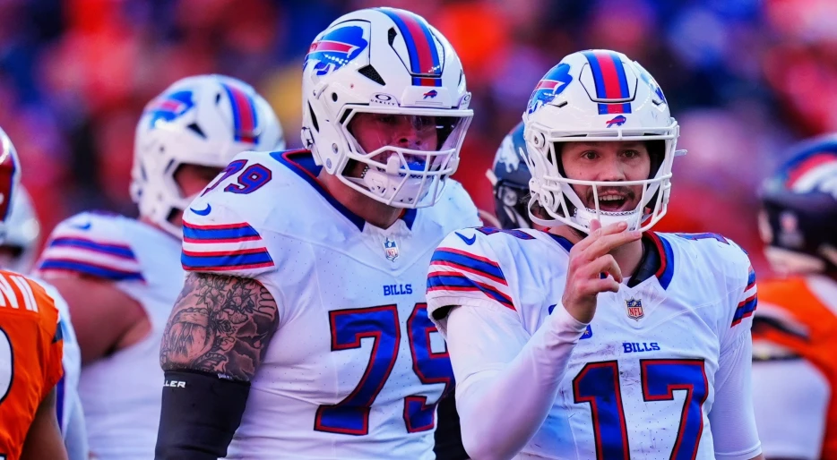 Everyone Is Praying For Buffalo Bills Star Player