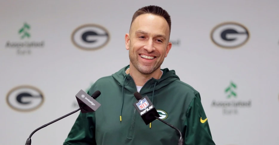 Who is the favorite to be the next Dolphins coach – The Splash Zone 1/17/26