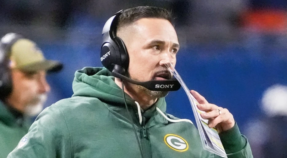 Packers Make Surprise Decision On HC Matt LaFleur During Bills-Broncos Divisional Game