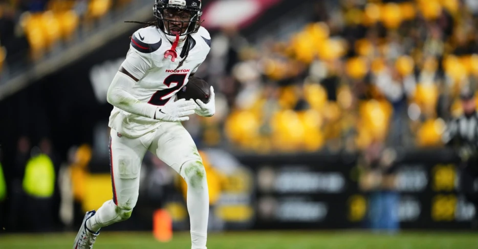 Texans at Patriots Division Round live game discussion thread