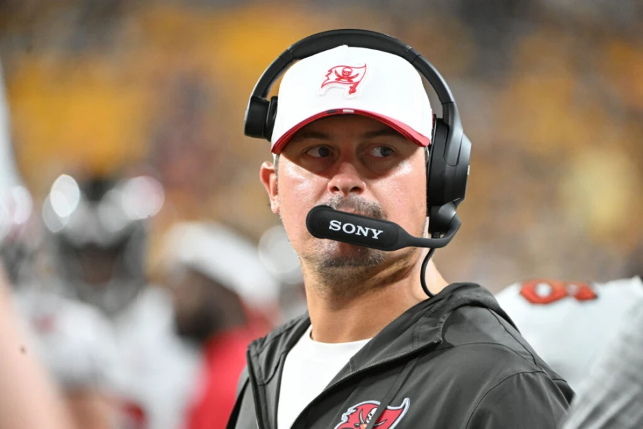 Eagles To Interview Former Bucs OC Josh Grizzard For Same Role