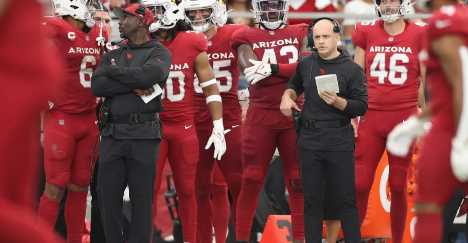 Lions hire offensive coordinator Drew Petzing