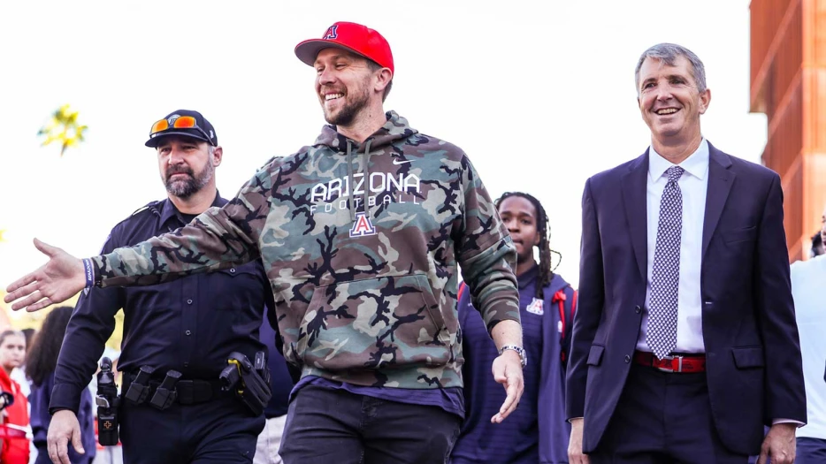 Nick Foles sends cheeky message to Broncos fans ahead of Patriots matchup