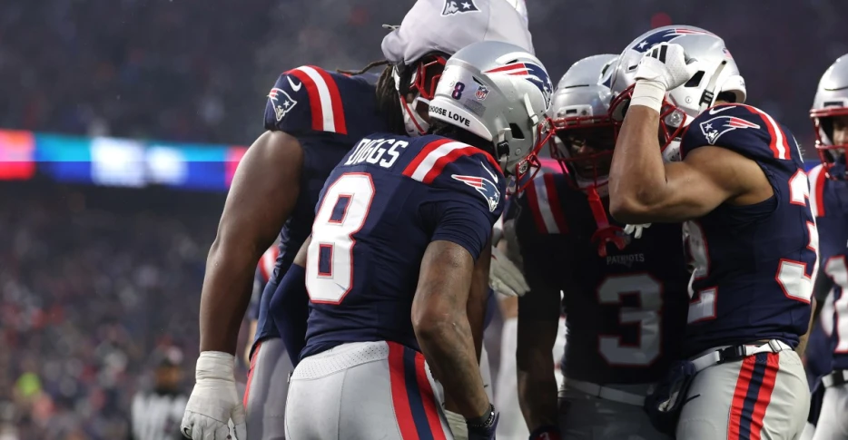 Patriots learn valuable lesson in divisional round win over Texans