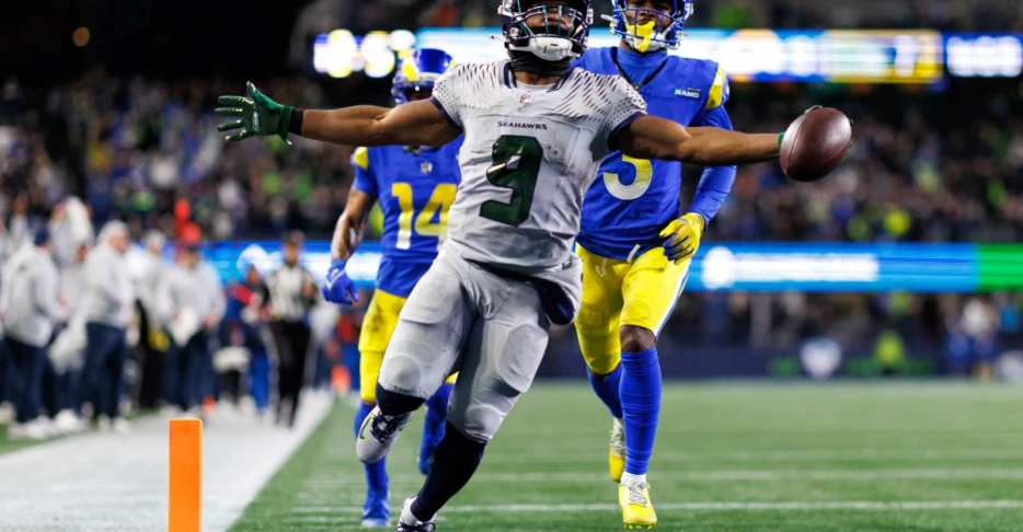 Pre-Snap Reads 1/19: Seahawks next opponent is (ugh) the Rams