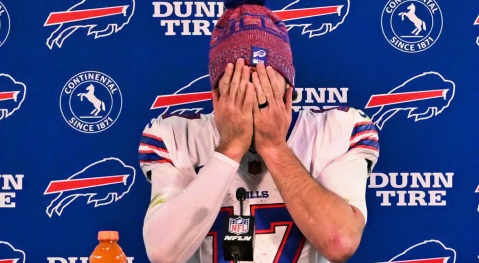 Savage Fans Are Using Hailee Steinfeld’s Risqué ‘Sinners’ Scenes To Taunt Josh Allen