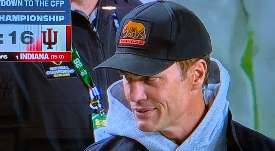 Tom Brady’s Choice Of Hoodie Makes It Very Clear Why He’s At The National Championship Game [PHOTO]