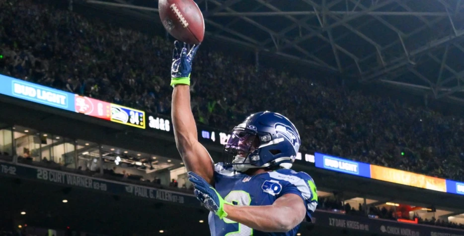 Two surprising reasons Kenneth Walker can cover in Zach Charbonnet’s absence