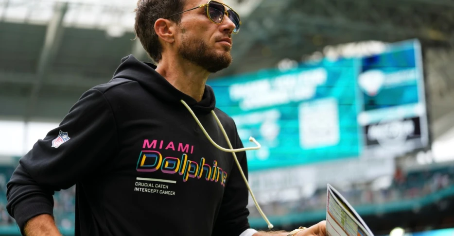 Mike McDaniel expected to take AFC offensive coordinator job