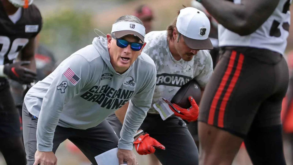 Richard Sherman endorses Jim Schwartz as 49ers’ next DC