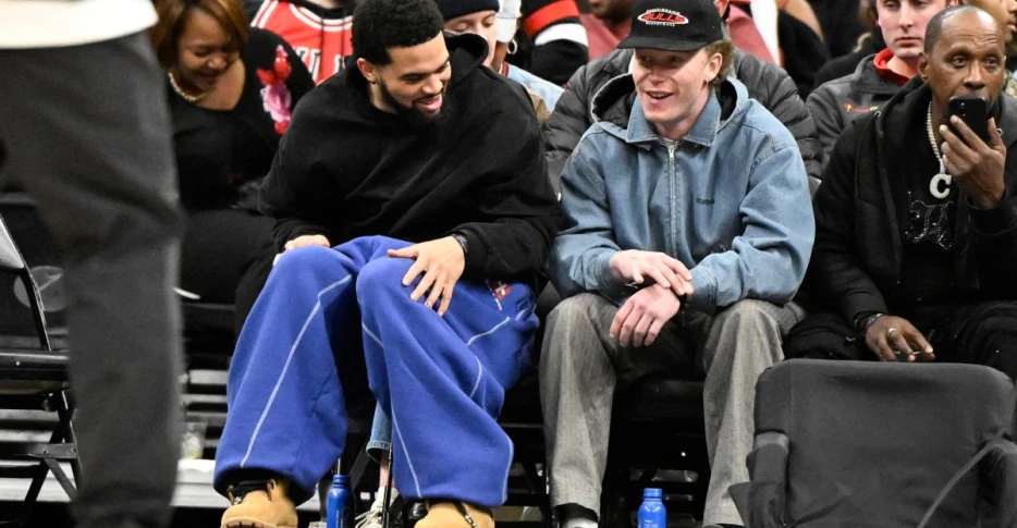 The Bear’s Den, January 22, 2025