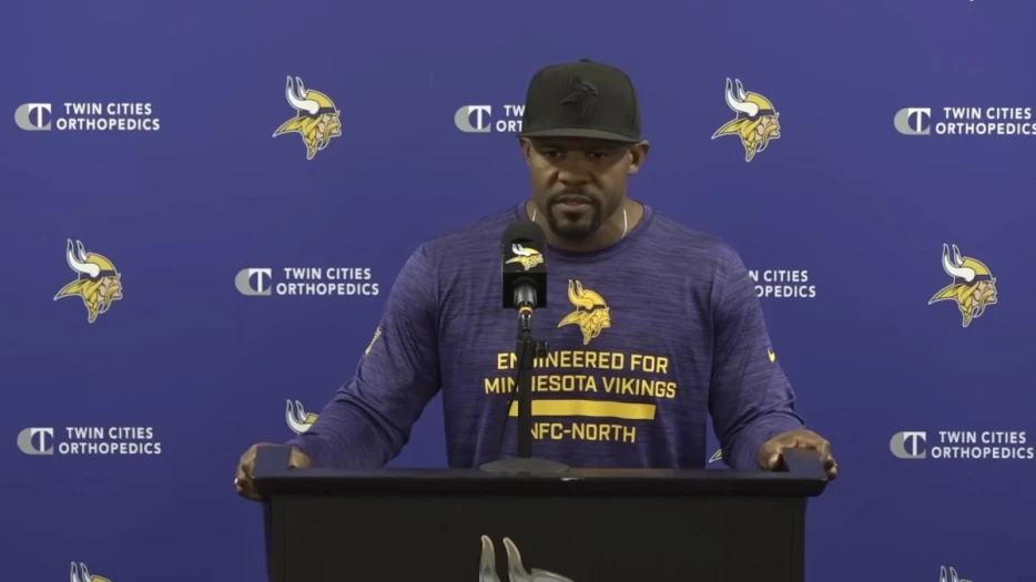 Brian Flores ‘Definitely Different As A Person And As A Leader’ From Dolphins Days, Insider Says