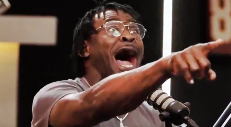 Michael Irvin Reveals The Truth After Fans Accuse Him Of Being “High On Coke” On The Miami Sidelines [VIDEO]