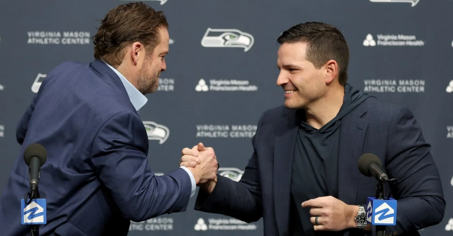 Pre-Snap Reads 1/23: Schneider, Macdonald collaborate like milk, honey