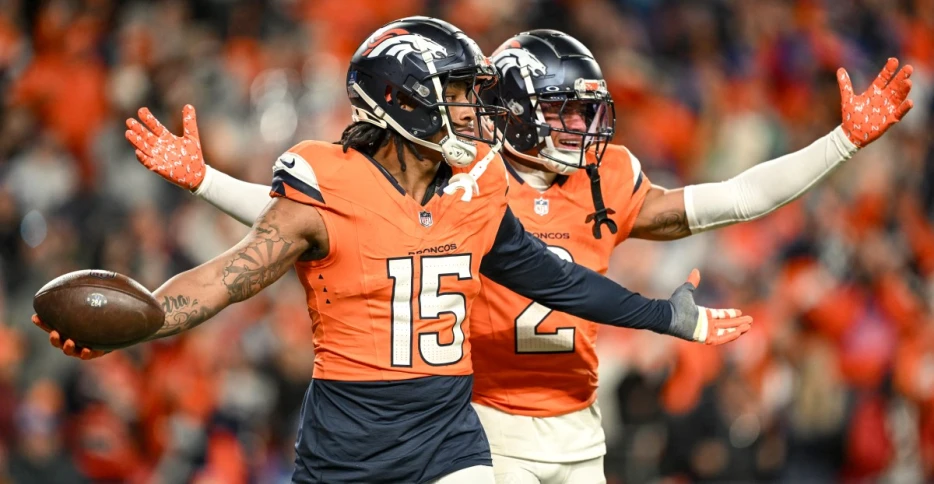 Ultimate Fan: It’s all about (mostly) the D