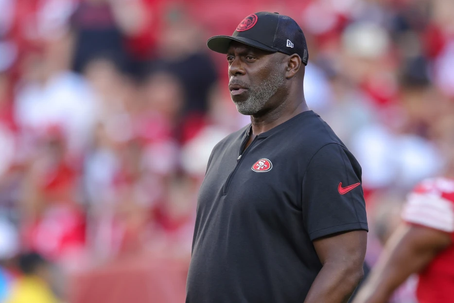Browns Interview Commanders Run Game Coordinator Anthony Lynn For HC Job