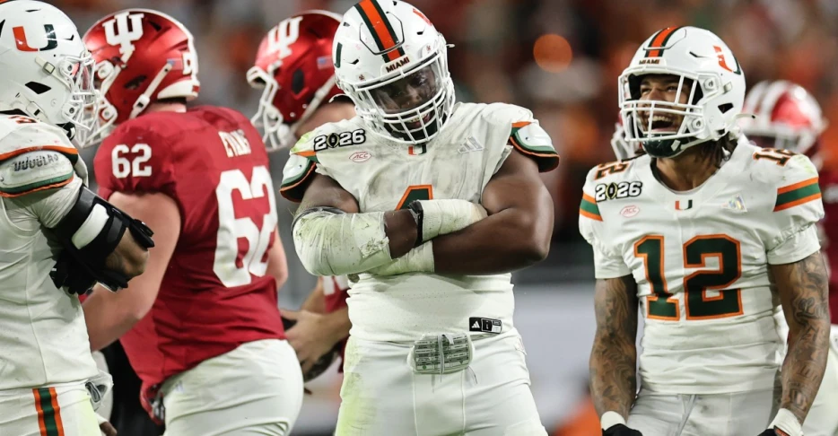 Bengals go all-defense in 3-round mock draft