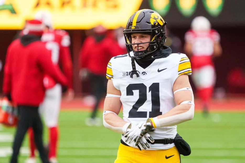 Shrine Bowl Takeaways: Iowa’s Kaden Wetjen More Than a Gadget Player, Navy DT Pushes Envelope