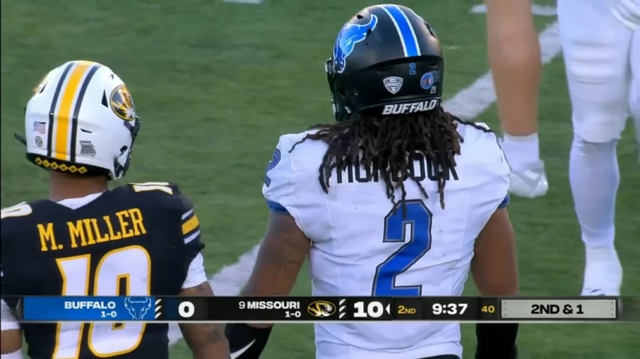 After All-American Season, ‘Attention To Detail’ Has Buffalo LB Red Murdock Set For NFL Leap