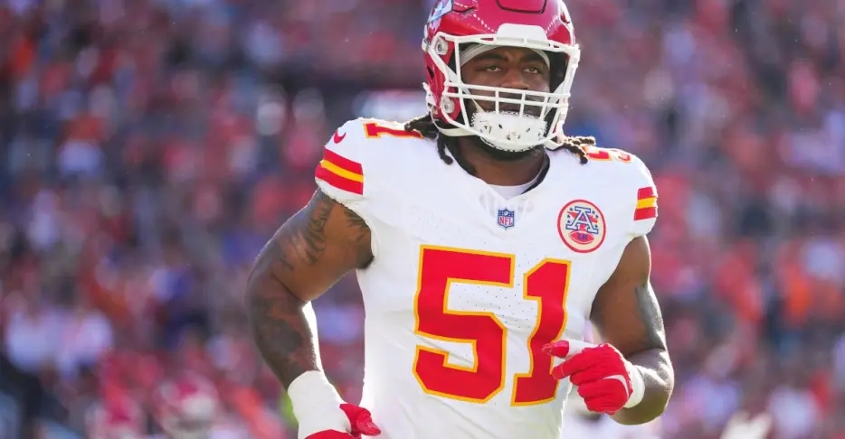 Buffalo Bills sign OLB Mike Danna to one-year deal