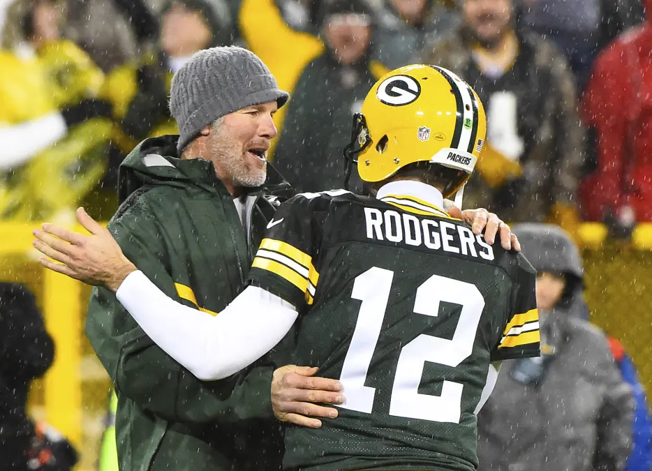 ‘Not In My Job Description, But I Think It’s a Great Opportunity:’ Aaron Rodgers Recalls Brett Favre in Mentorship of Young Steelers QBs