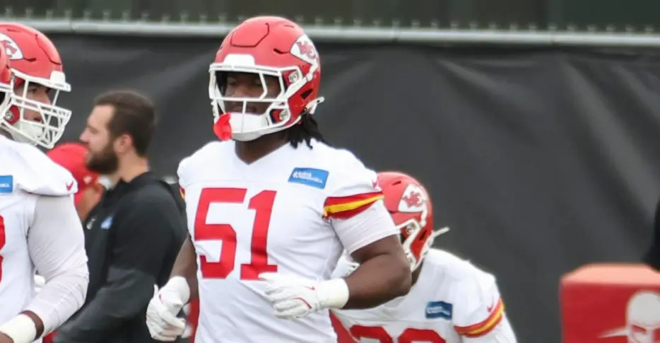 Chiefs coaches talk up R Mason Thomas for get-off and ‘Gumby-like’ bend