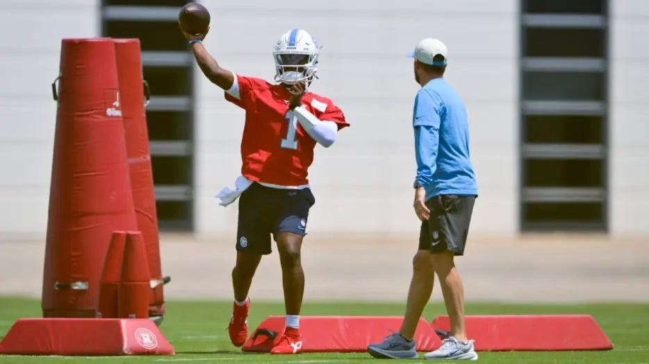 5 NFL Quarterbacks Being Overlooked Ahead of 2026 Season