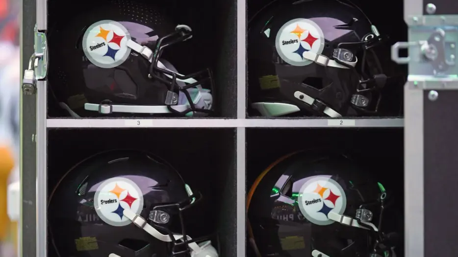 Pittsburgh Steelers Insider Says Team Could Still Add Another Defender