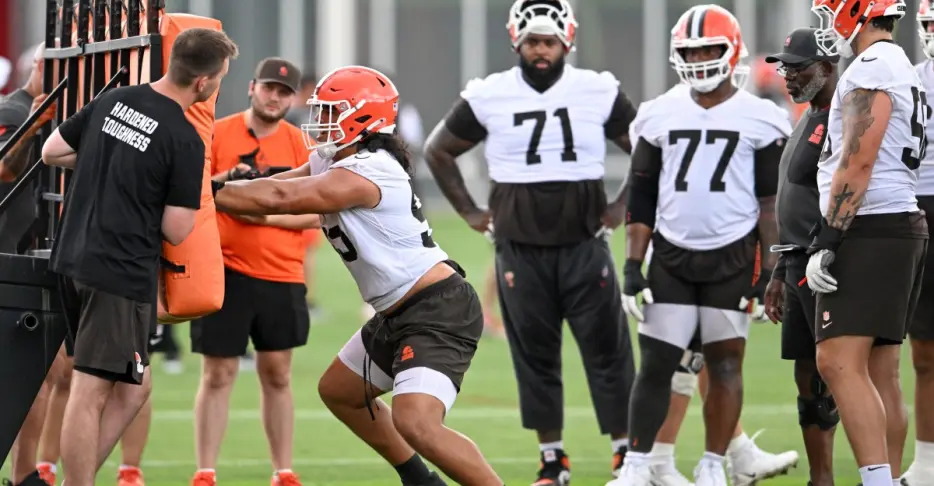 Browns offensive line remains uncertain despite all the roster additions