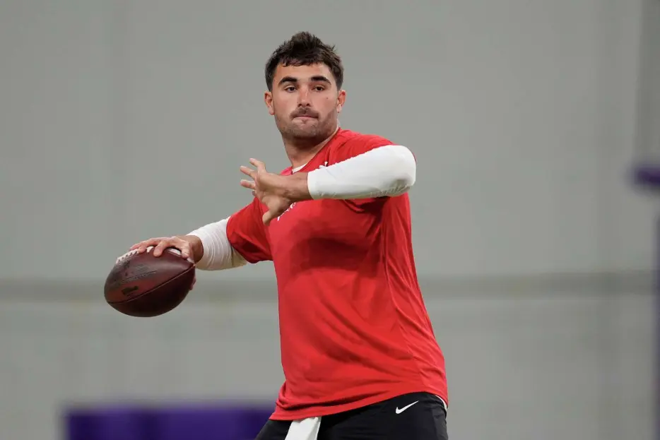 Don’t be shocked of Sam Howell wins the QB2 role