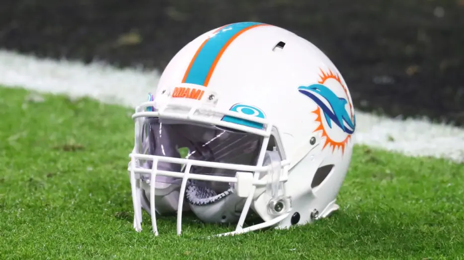 Miami Dolphins Working Out UFL MVP Quarterback