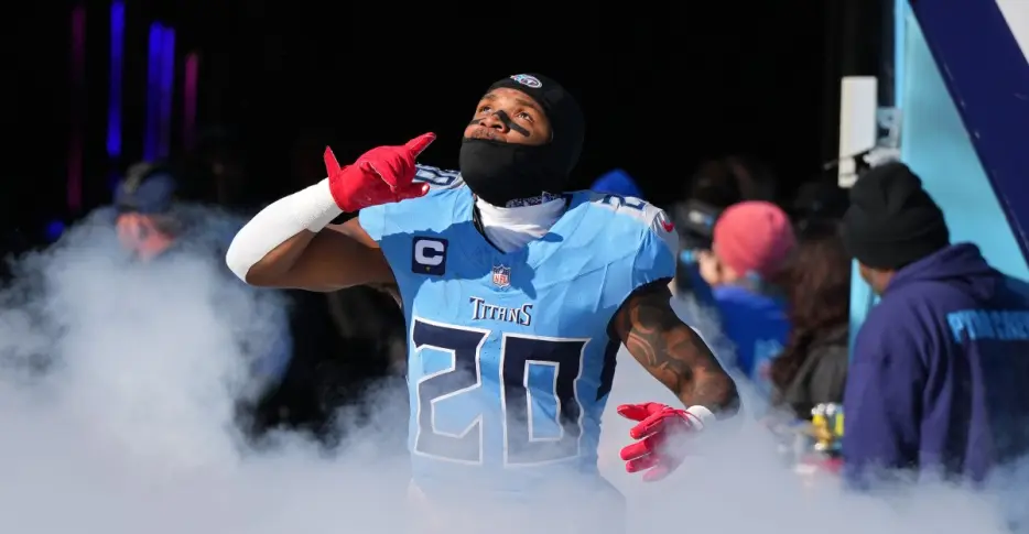 Can Titans RB Tony Pollard rush for his 5th straight 1,000 yard season?