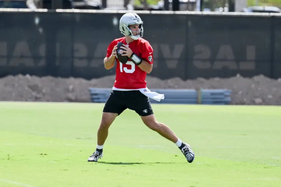 Las Vegas Raiders Get Shorted in Sports Illustrated QB Duo Rankings