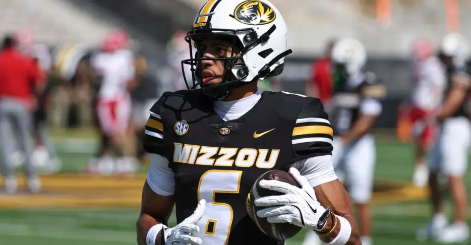 Blue Springs’ Xavier Loyd stands out in tryout, earns deal with Chiefs