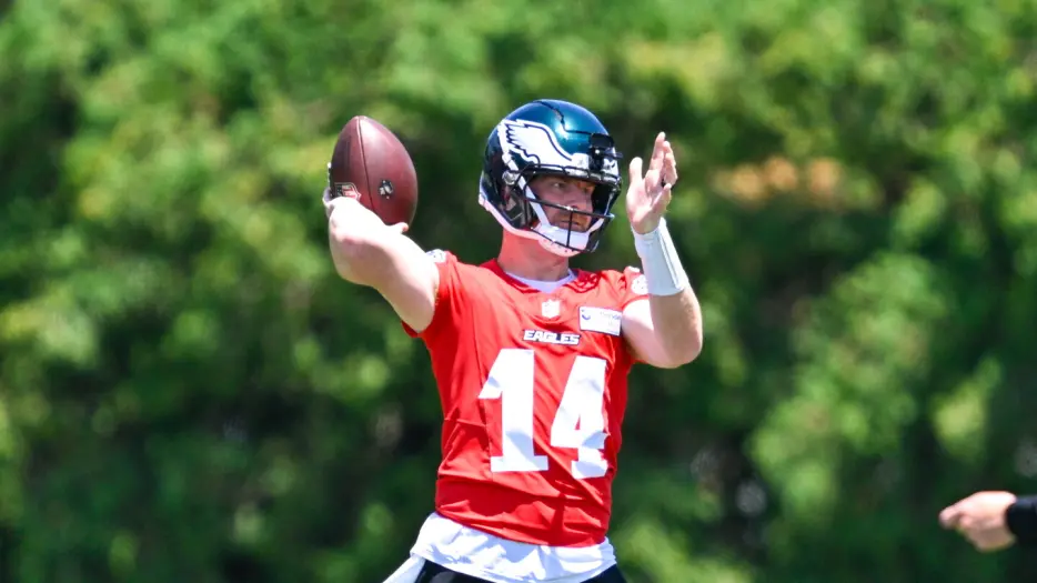 Nick Sirianni is not ready to say whether Andy Dalton or Tanner McKee is Eagles' No. 2 QB