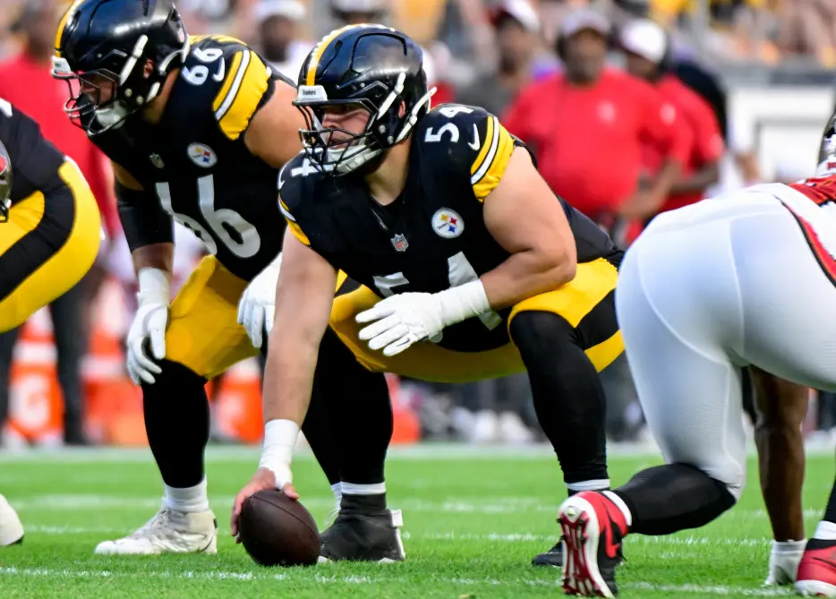 Analyst Sets Sky-High Bar for Steelers Zach Frazier